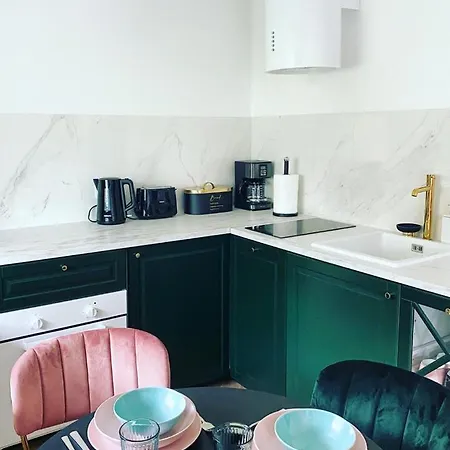 Tsuru Appartement *